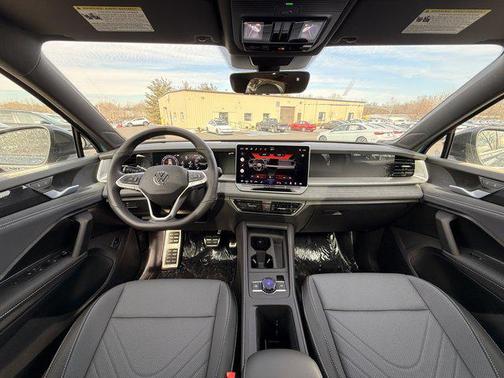 2026 Volkswagen Tiguan 2.0T SE R-Line Black 4MOTION