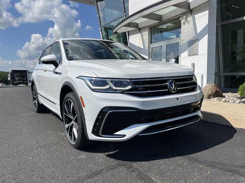 2022 Volkswagen Tiguan 2.0T SEL R-Line 4MOTION