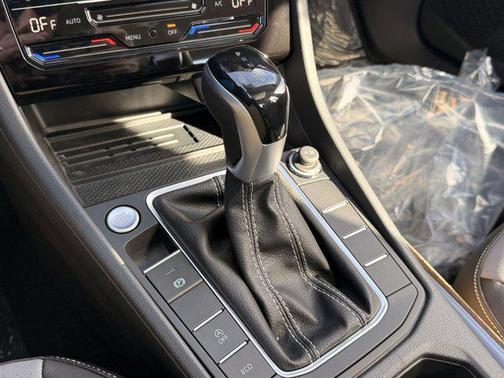 2026 Volkswagen Jetta 1.4T SE