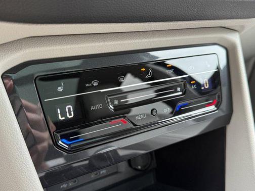 2024 Volkswagen Tiguan 2.0T SE 4MOTION