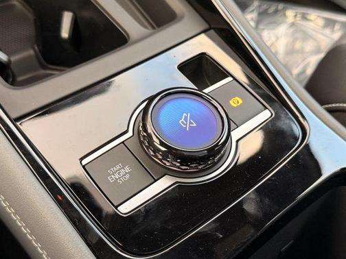 2026 Volkswagen Tiguan 2.0T SEL R-Line 4MOTION