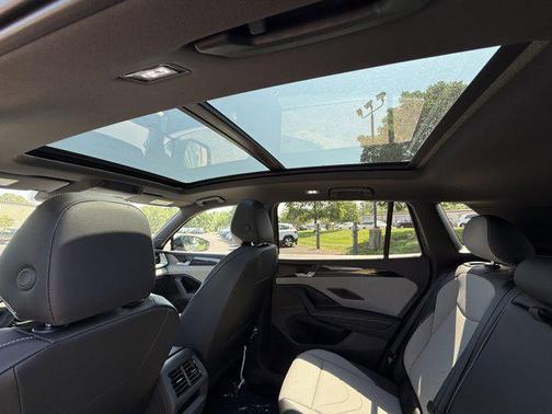 Avocado Green w/Deep Black Roof 2026 Volkswagen Tiguan 2.0T SE R-Line Black 4MOTION