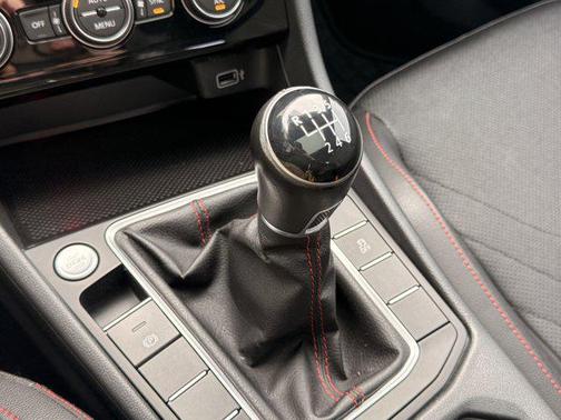 2019 Volkswagen Jetta GLI 2.0T Autobahn