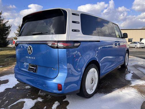 2025 Volkswagen ID. Buzz 1st Edition with 4MOTION