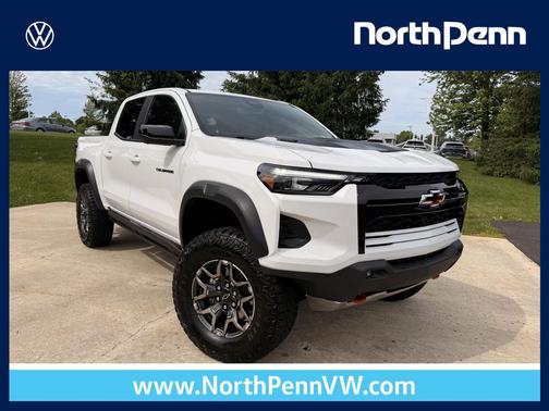 Summit White 2025 Chevrolet Colorado ZR2