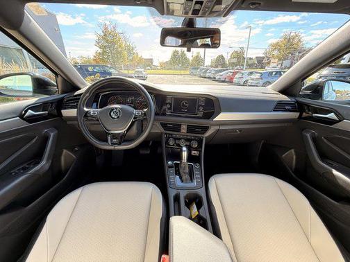 2019 Volkswagen Jetta 1.4T R-Line