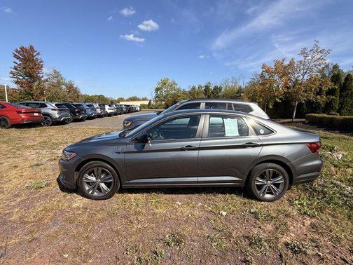 2019 Volkswagen Jetta 1.4T R-Line