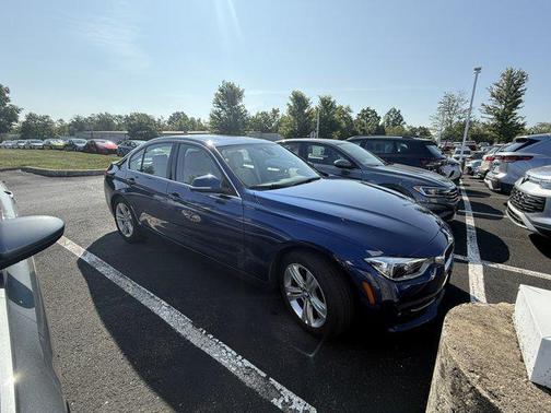 2018 BMW 330 xDrive