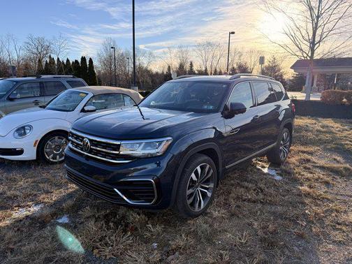 2022 Volkswagen Atlas 3.6L SEL Premium