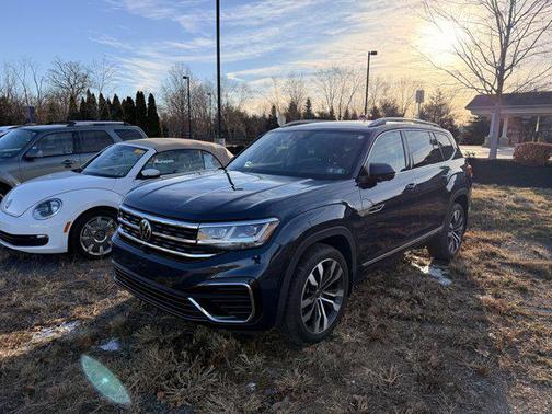 2022 Volkswagen Atlas 3.6L SEL Premium