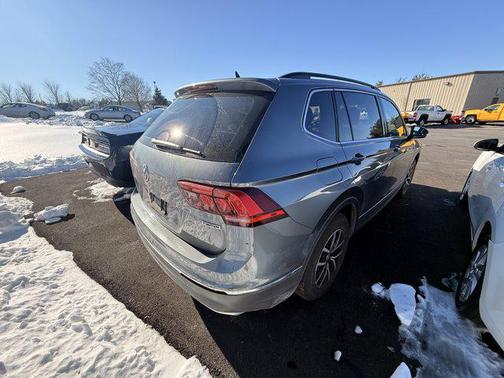 2021 Volkswagen Tiguan 2.0T SE