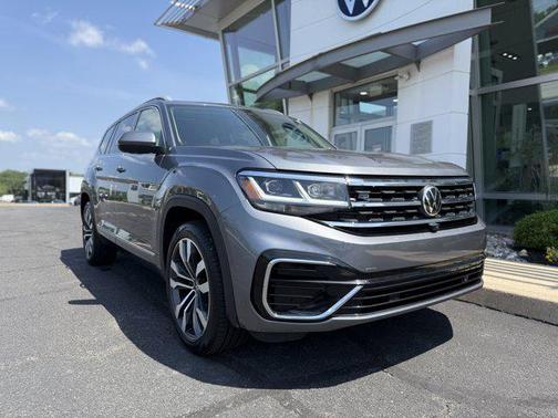 2022 Volkswagen Atlas 3.6L SEL Premium