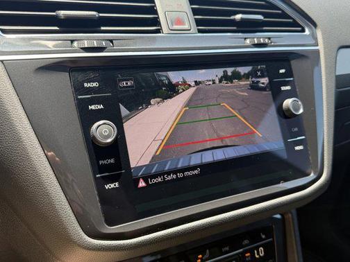 2022 Volkswagen Tiguan 2.0T SE R-Line Black 4MOTION