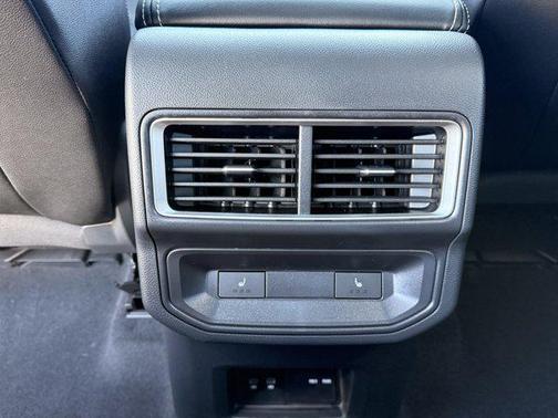 2026 Volkswagen Atlas Cross Sport 2.0T SEL Premium