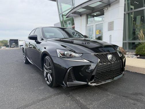 2018 Lexus IS 300 Base