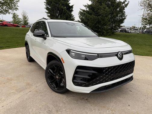 opal white pearl 2026 Volkswagen Tiguan 2.0T SE R-Line Black 4MOTION