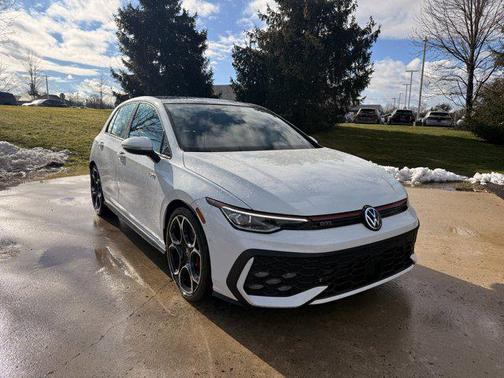 opal white pearl 2026 Volkswagen Golf GTI 2.0T S DSG