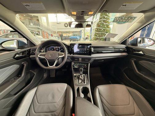 2025 Volkswagen Jetta 1.5T SEL