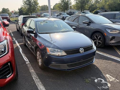 Blue 2013 Volkswagen Jetta S