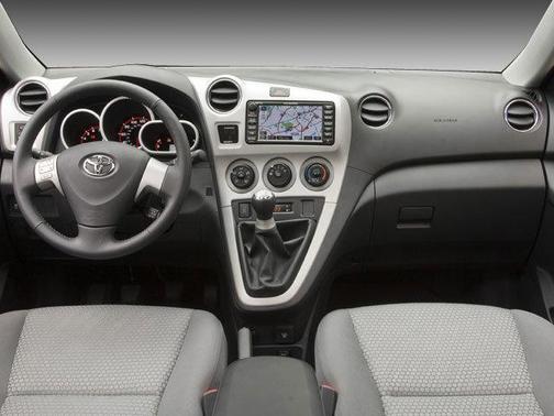 White 2009 Toyota Matrix S