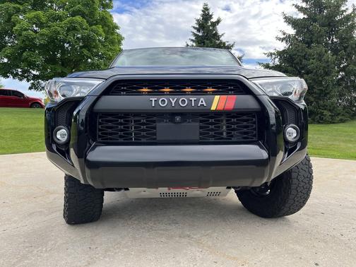 Midnight Black Metallic 2022 Toyota 4Runner TRD Pro