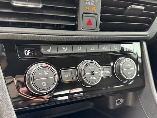 2019 Volkswagen Jetta GLI 2.0T 35th Anniversary Edition