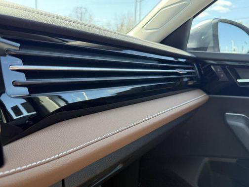 2025 Volkswagen Jetta 1.5T SEL