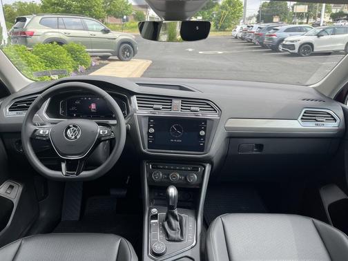 2020 Volkswagen Tiguan 2.0T SEL