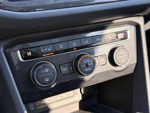 2021 Volkswagen Tiguan 2.0T SEL