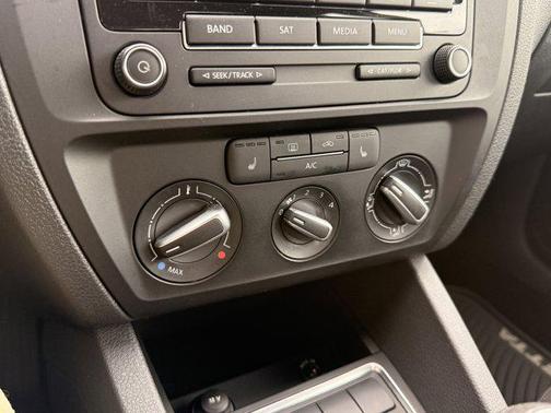 2015 Volkswagen Jetta Man SE