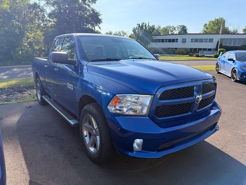 Blue Streak Pearlcoat 2016 RAM 1500 Tradesman/Express
