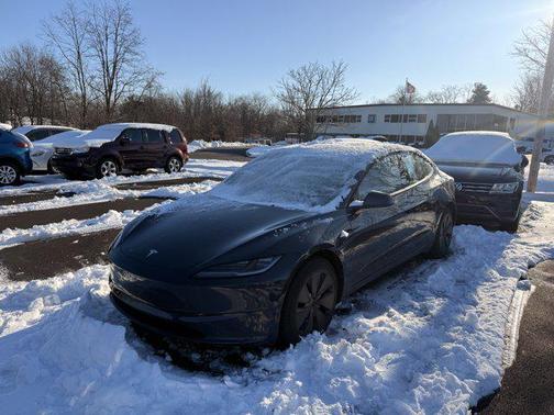 2025 Tesla Model 3 Long Range