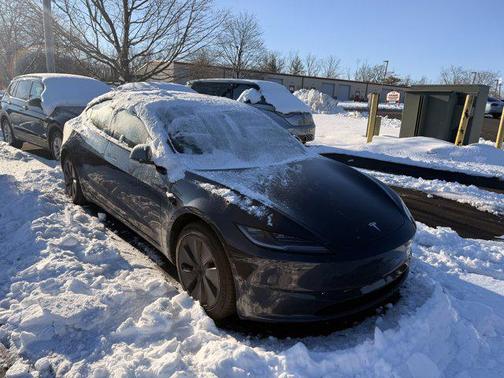 2025 Tesla Model 3 Long Range