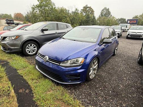 2015 Volkswagen Golf R 4-Door w/DCC & Navigation