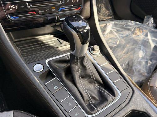 Monument Gray 2026 Volkswagen Jetta 1.4T SE
