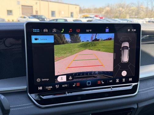 sandstone 2026 Volkswagen Tiguan 2.0T SE R-Line Black 4MOTION