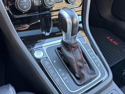 2018 Volkswagen Golf GTI 2.0T S 4-Door