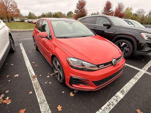2018 Volkswagen Golf GTI 2.0T S 4-Door