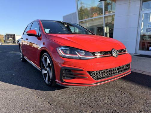 2018 Volkswagen Golf GTI 2.0T S 4-Door