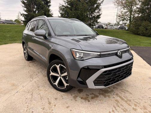 Platinum Gray Metallic 2026 Volkswagen Taos SEL