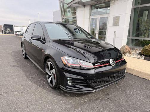 2018 Volkswagen Golf GTI 2.0T S 4-Door