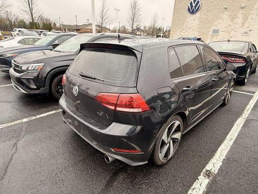 2018 Volkswagen Golf GTI 2.0T S 4-Door