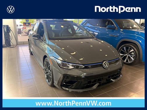 graphite gray 2026 Volkswagen Golf R 2.0T DSG