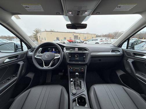 2023 Volkswagen Tiguan 2.0T SE 4MOTION