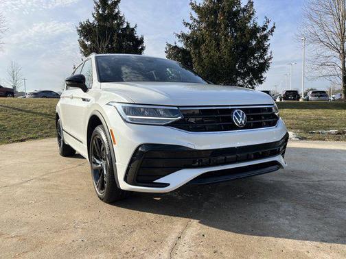 2023 Volkswagen Tiguan 2.0T SE R-Line Black