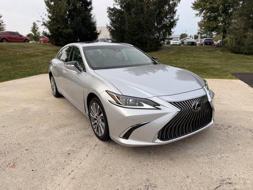 2019 Lexus ES 350 Base