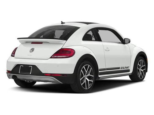 Sandstorm Yellow Metallic 2016 Volkswagen Beetle 1.8T Dune