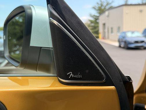 Sandstorm Yellow Metallic 2016 Volkswagen Beetle 1.8T Dune