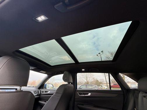 2026 Volkswagen Atlas Cross Sport 2.0T SEL Premium