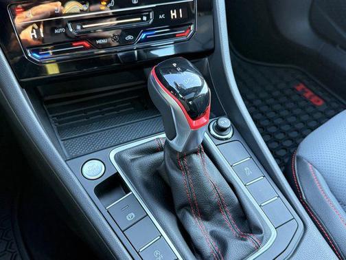 2025 Volkswagen Jetta GLI 2.0T Autobahn